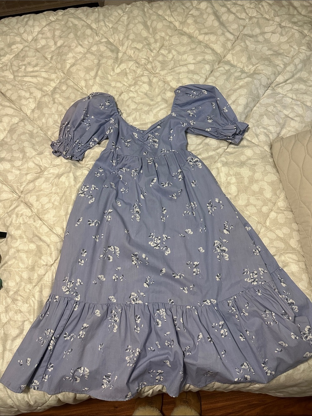 Abercrombie & Fitch Lavender Floral Puff-Sleeve Midi Dress